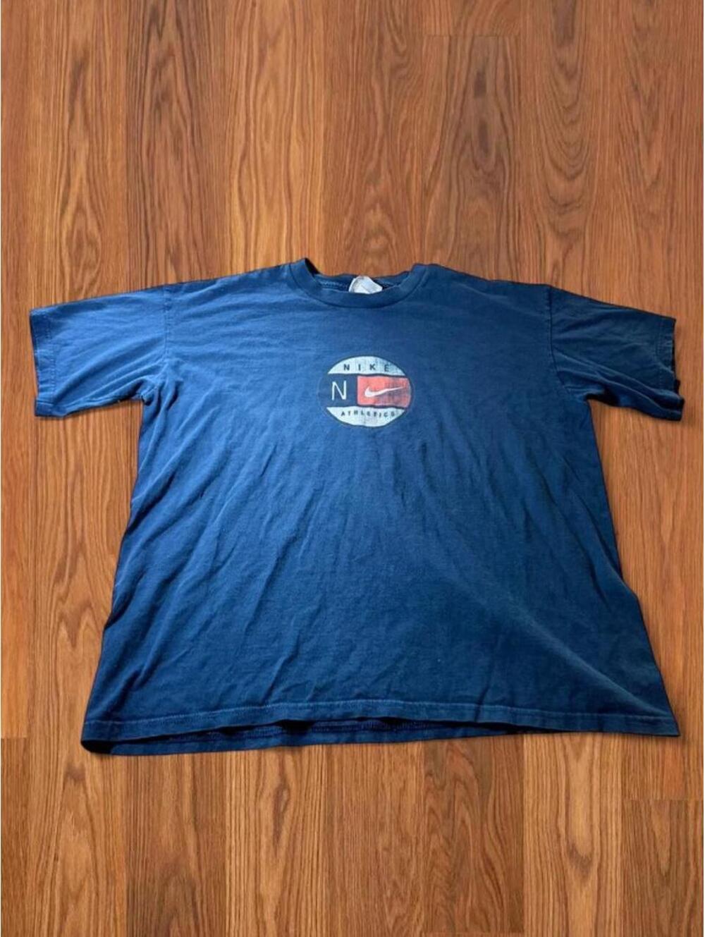 Vintage 90s Nike Women's Navy Blue T-Shirt Size XL Swoosh Logo Retro Sportswear